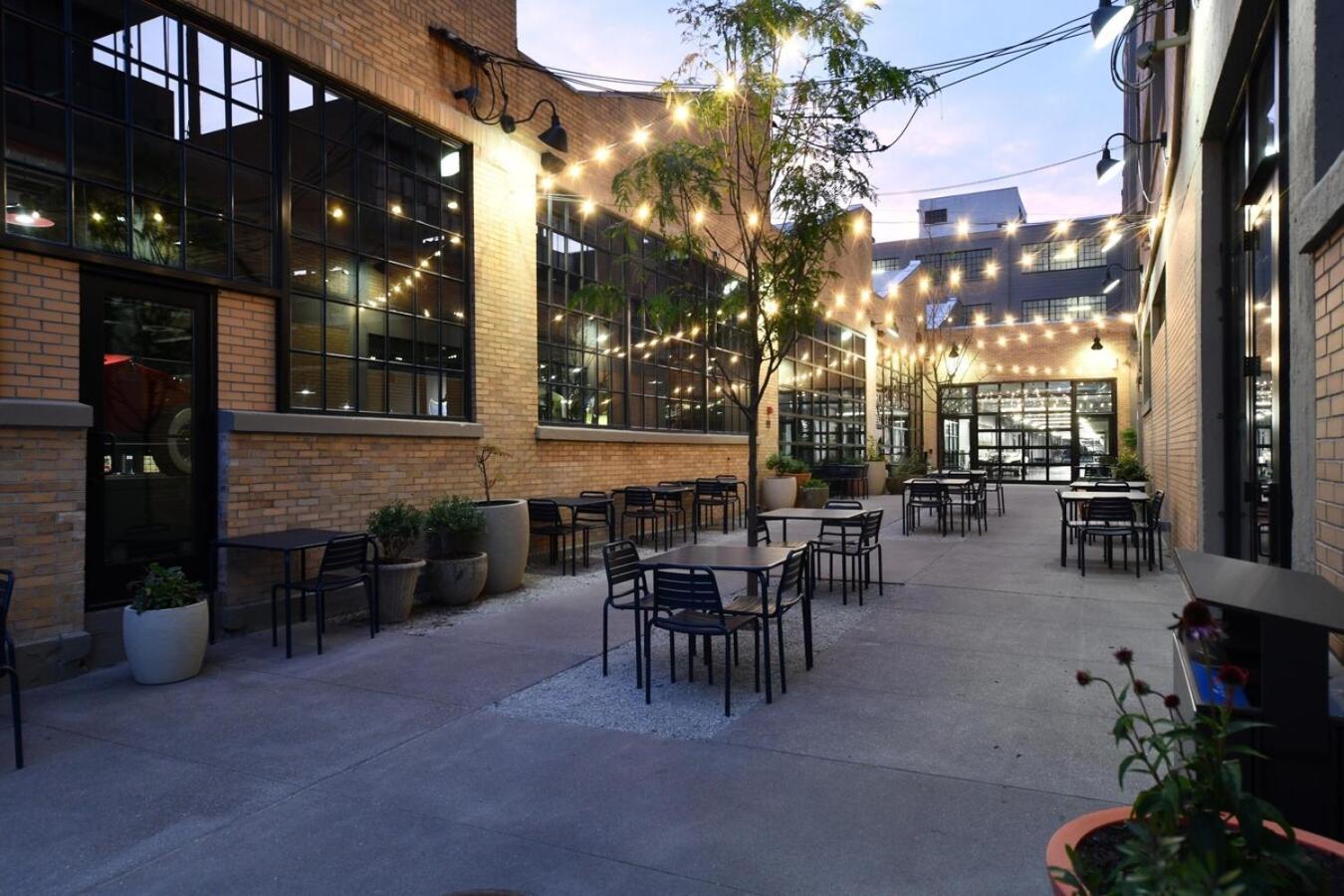 Ferienwohnung Free Parking! Downtown Lucas Oil- Conv Center Skywalk #3 Indianapolis Exterior foto